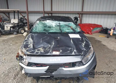 2024 Kia Forte Gt-Line из США, поврежденный, VIN 3KPF54AD7RE707556